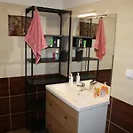Na Rece Sazave بيت للعطل Samopse