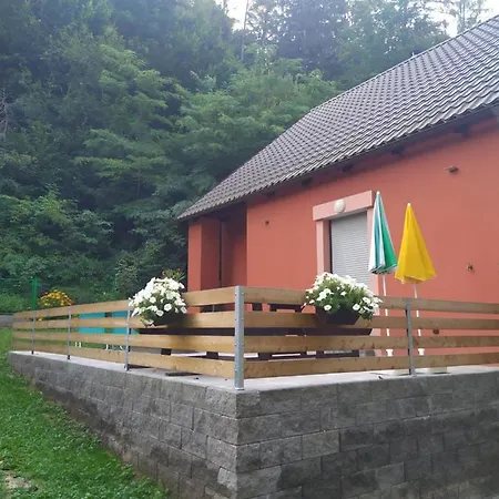 Na Rece Sazave * Samopše